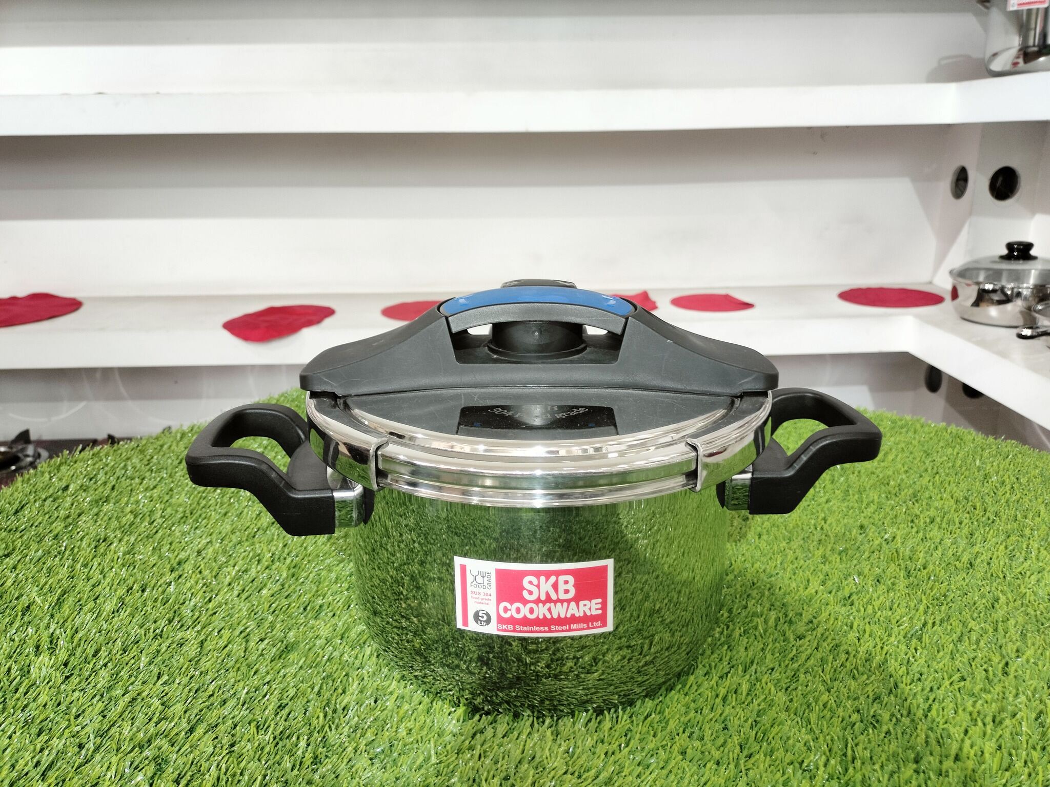 SKB Stainless Steel pressure cooker